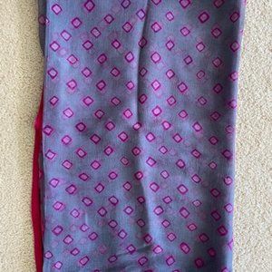 - Very Fine light Georgette shawl scarf dupatta 40 inches x 37 inches wide NEW